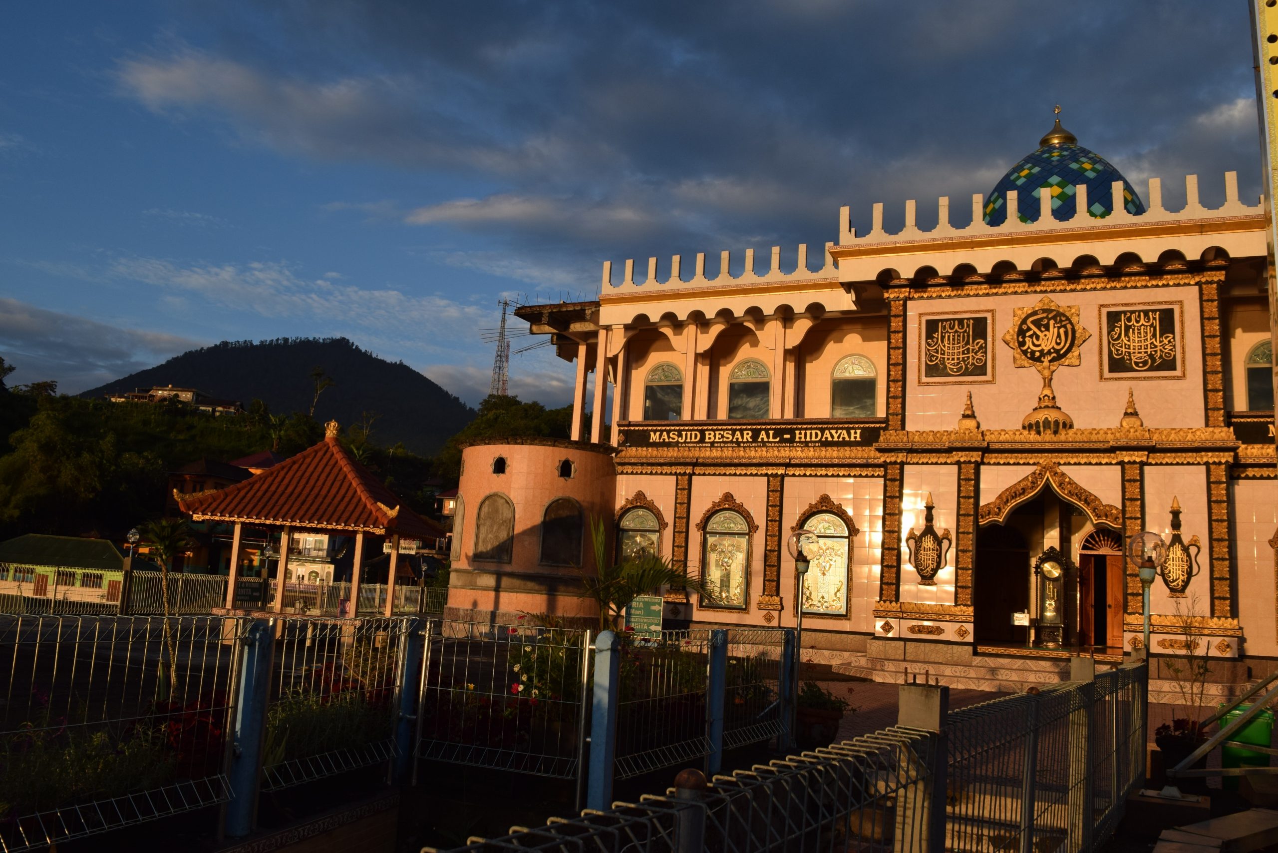 masjid di bali