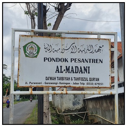 biaya masuk ponpes al madani kuningan