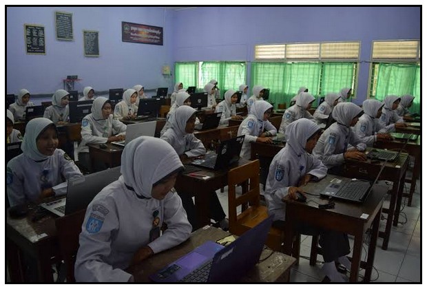 biaya smk medika pekalongan
